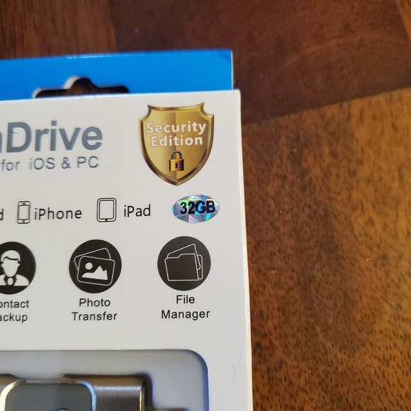 32G Flash Drive Transfer Photos Files from iPhone iPad to Computer New in Box - Picture 3 of 3